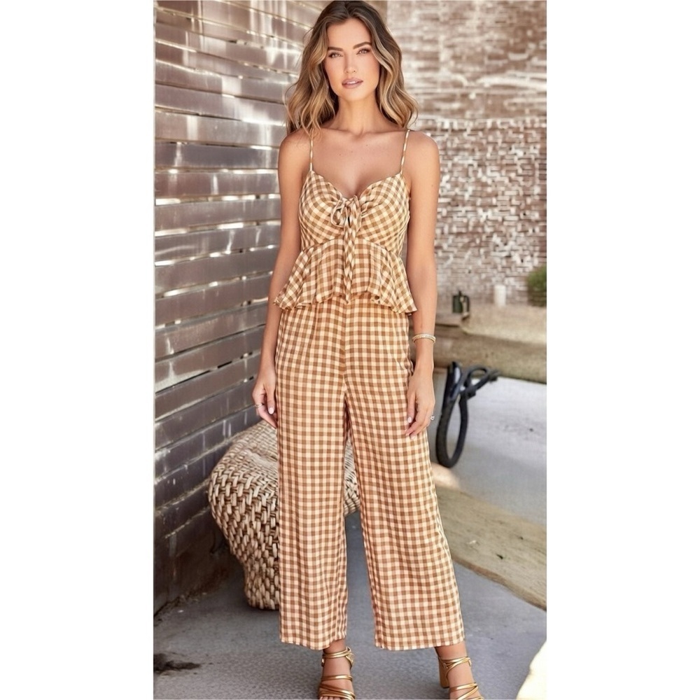 Saylor Laken Jumpsuit Romper gingham plaid
Burnt Orange - Womens size XS